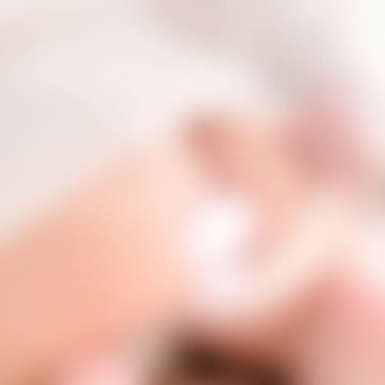 パンツずらしたら見えちゃいけない物まで見えてた🫣💕
オナニーしてえっちな気分だったから気づかなかったよ
愛液でお尻ま
