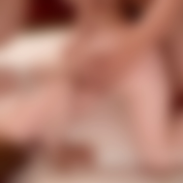 『エロ漫画具現化女子○○○体験編』

経験ほぼ無し、童顔小柄色白、Gカップ陥没エロ巨乳というエロ漫画を具現化したよう