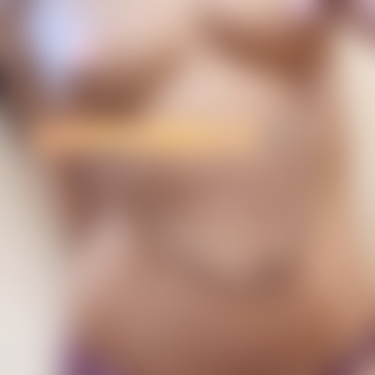 🥳Smileぷらん🥳
オモチャ入れ整理してたらクリップチェーン⛓️がでてきたから乳首につけてみたよ🤗💞似合ってるか