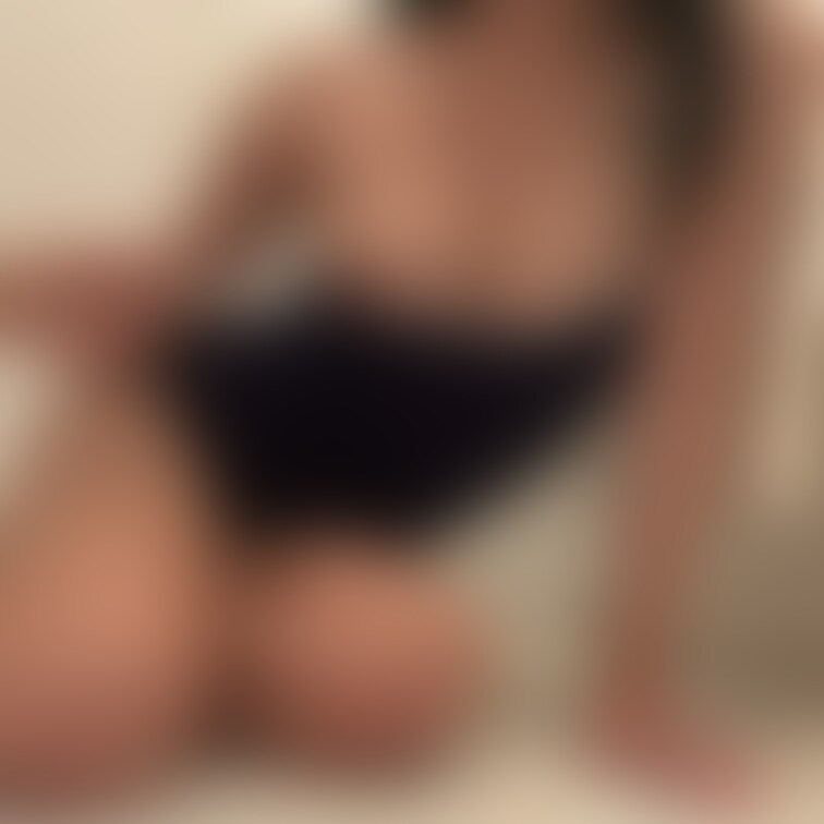 今日の投稿遅れてごめんなさい！
今週はスク水動画更新です💕