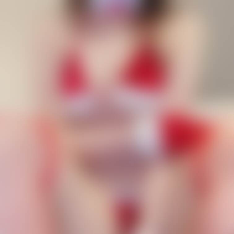 健全おっぱいサンタコス❤️🍰🍾🍷🎁