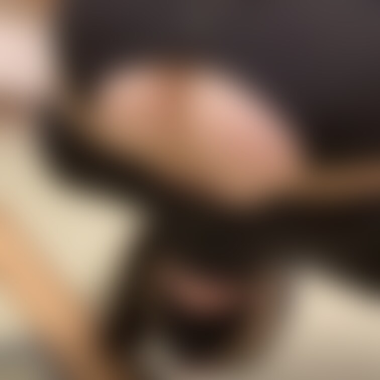 逆さ吊り。全頭マスクに口縄○○○束