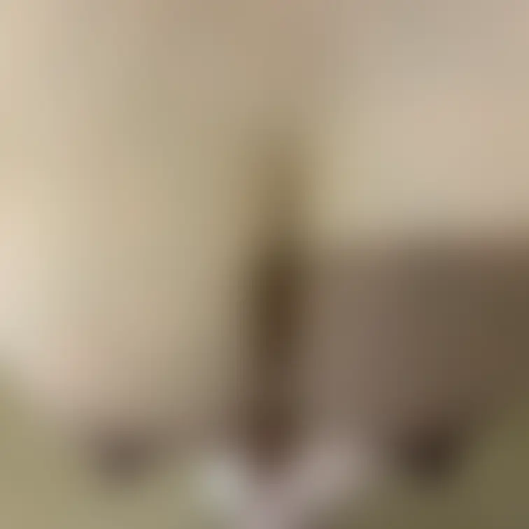 上から乳首💕