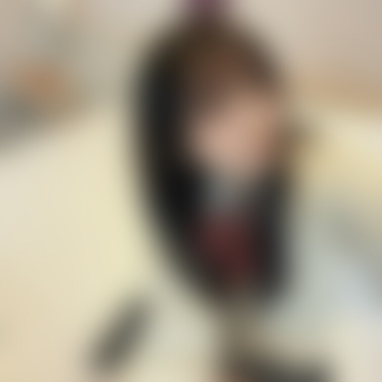 【初撮影】【完全顔出し】【１８】

令和最強美◯女！！たぬき顔の最高到達点。

イ◯マチオで興奮する超ドM体質。