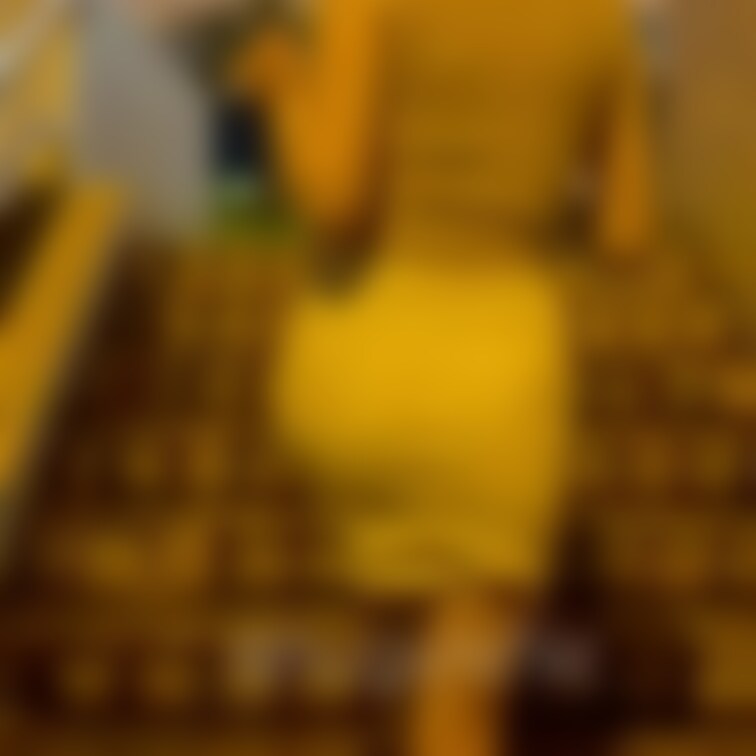 フォロワーさんからのリクエスト動画💖
ノーパンミニスカートで階段で屈む💓
やってみました🤭

ちゃんと撮れてたか