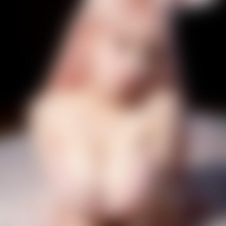 巨乳バニーガールのセクシー画像詰め合わせです💗
胸に顔を埋めて一日の疲れを癒やしたいですね！