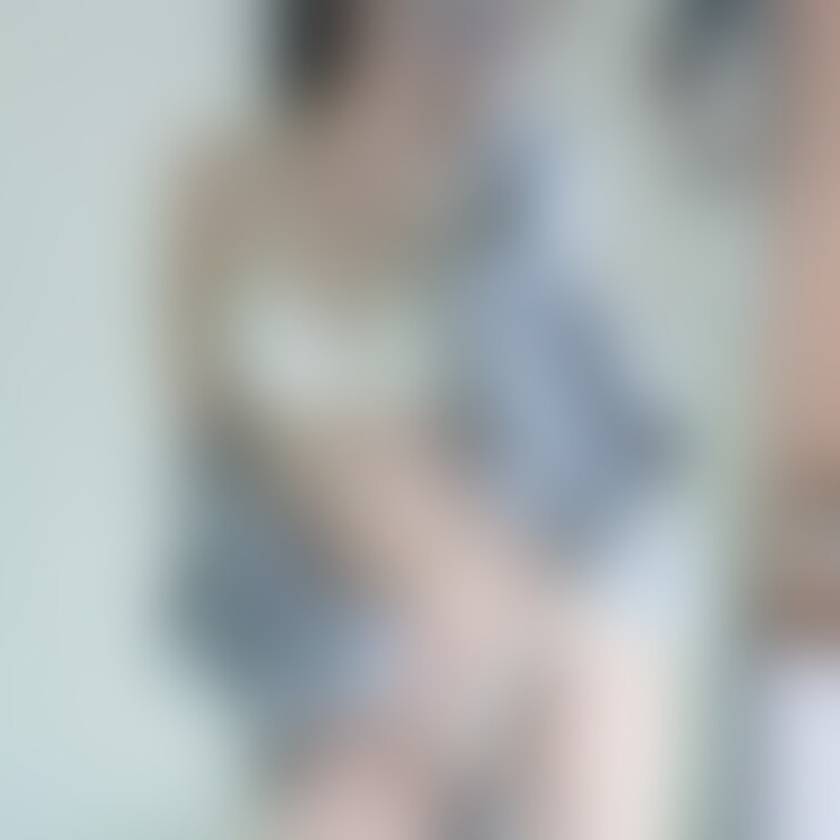 1枚目𓂃 𓈒𓏸◌‬
下着報告のお時間です…♡
「今日はこれでﾃﾞｰﾄに行くからね🤫💭」
.
.
.
2枚目𓂃