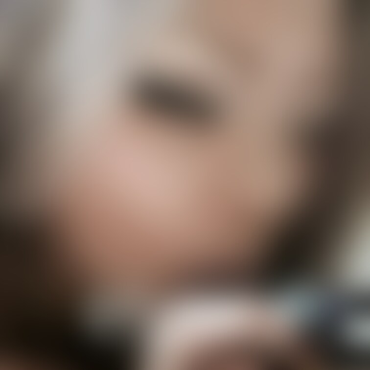 ほぼ顔出し🫣🖤
派手ワールドプランだけ見れます🔞🩷
