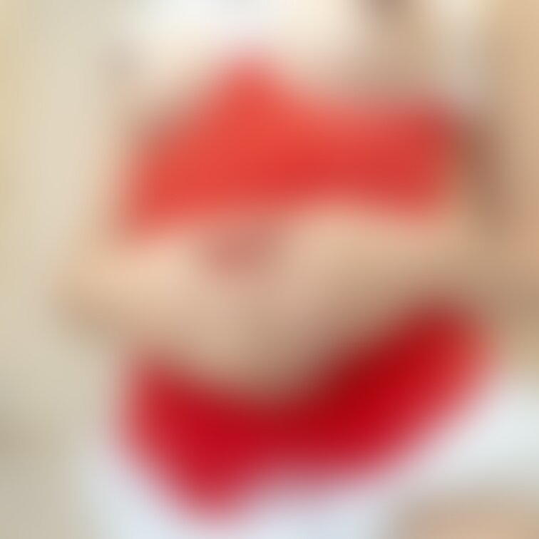 慌てん坊のサンタクロース♪🧑🎄ブラジャーつけないでやってきた♪😆😆😆