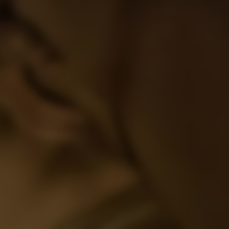 しゃぶりつつ、弄っています( *´艸｀)
