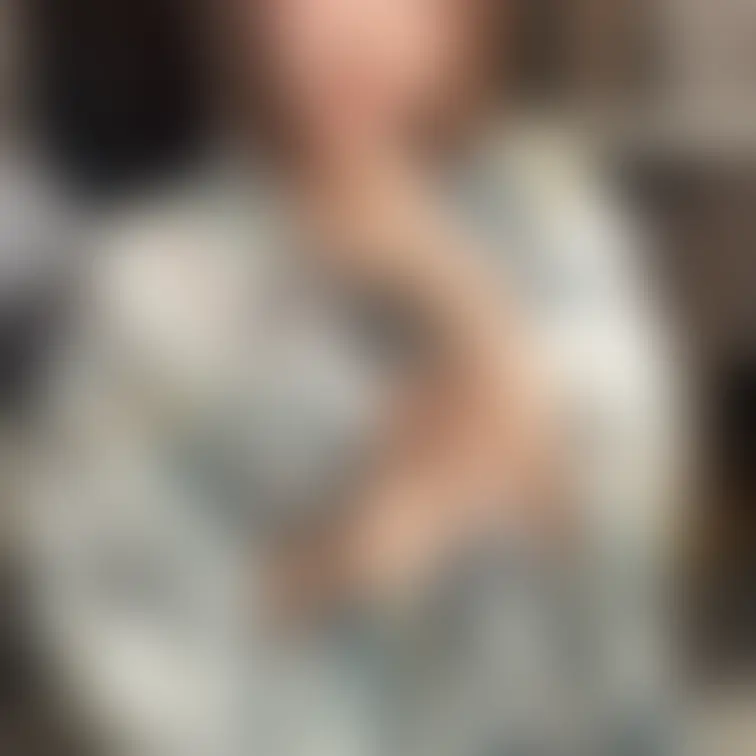 夏といえばやっぱり浴衣💗でも、ちょっとはだけやすいのがドキドキポイントです🤭
強い風が吹いたら…ちょっと危ないかも🙈