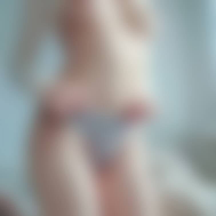 スケパンティとおっぱいで