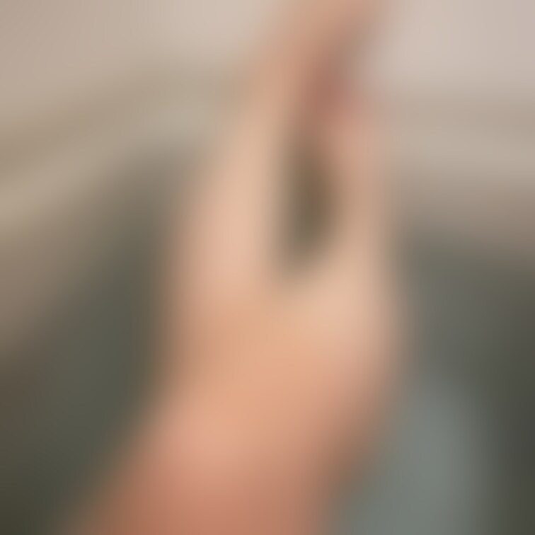 今日もお仕事頑張ったあんよです(笑