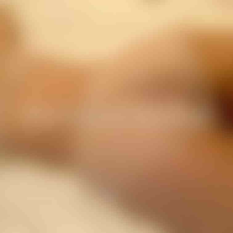 大きいお尻と綺麗なくびれが好きな人はフォローしておいた方がいいかも🤭