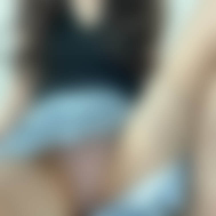 人妻の中身♡
春〜夏のファッションが好きです❤️
昼間からエッチなことしたいなぁ❤️
