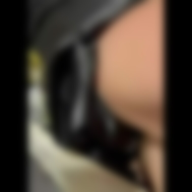 過去に載せたネ○フェで痴○されたあと
フォロワーさんが部屋に来てうみを○○○した動画が
運営削除されたのを編集し直し