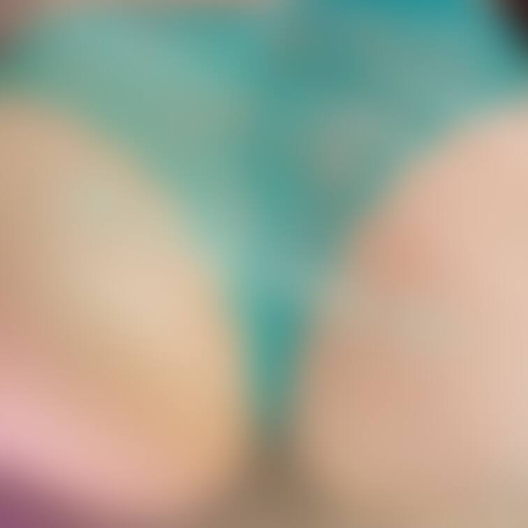 お尻♡
後ろから入れる？♡
