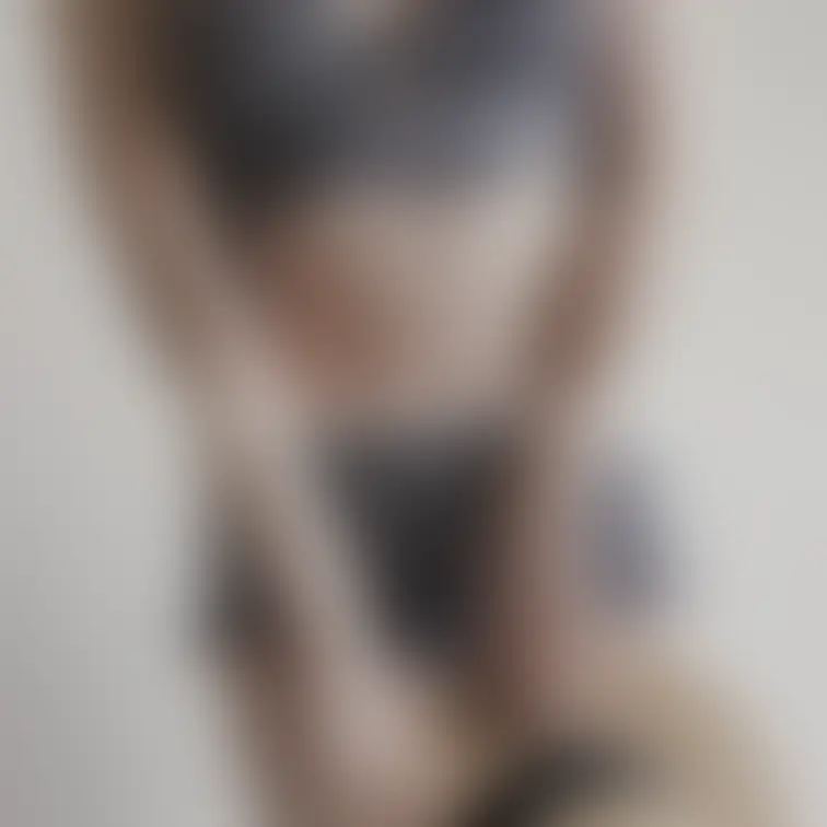 せっかくプレゼントしてくれた水着だから、また着てみたの☺️
いっぱいお写真撮ったよ🤳
