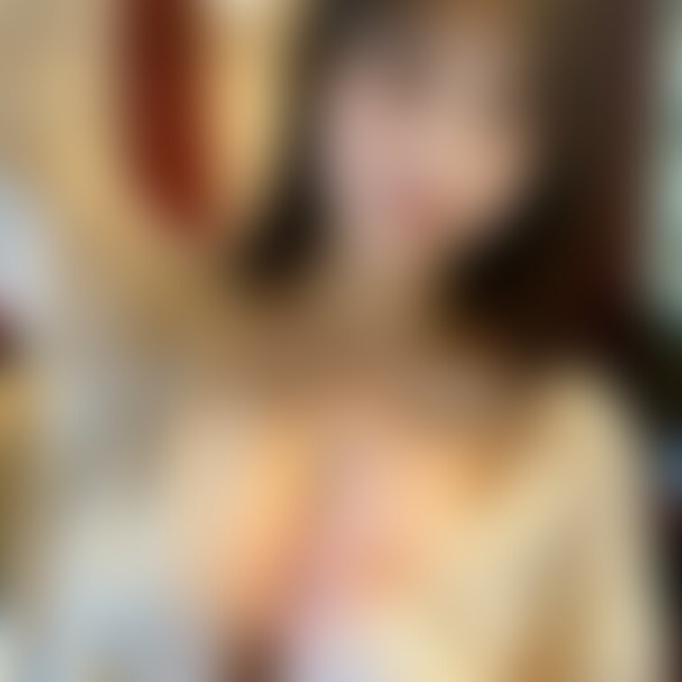 「美咲の日常〜セーターでプチ露出〜」

美咲だよー。新しい写真集投稿するよ！💕
みんなは露出ってしたことある？私は