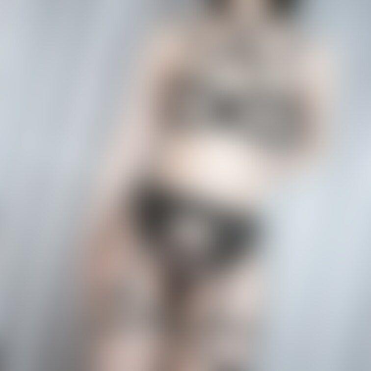 前に上しか無かったやつ
全身着てみたぁ☺️