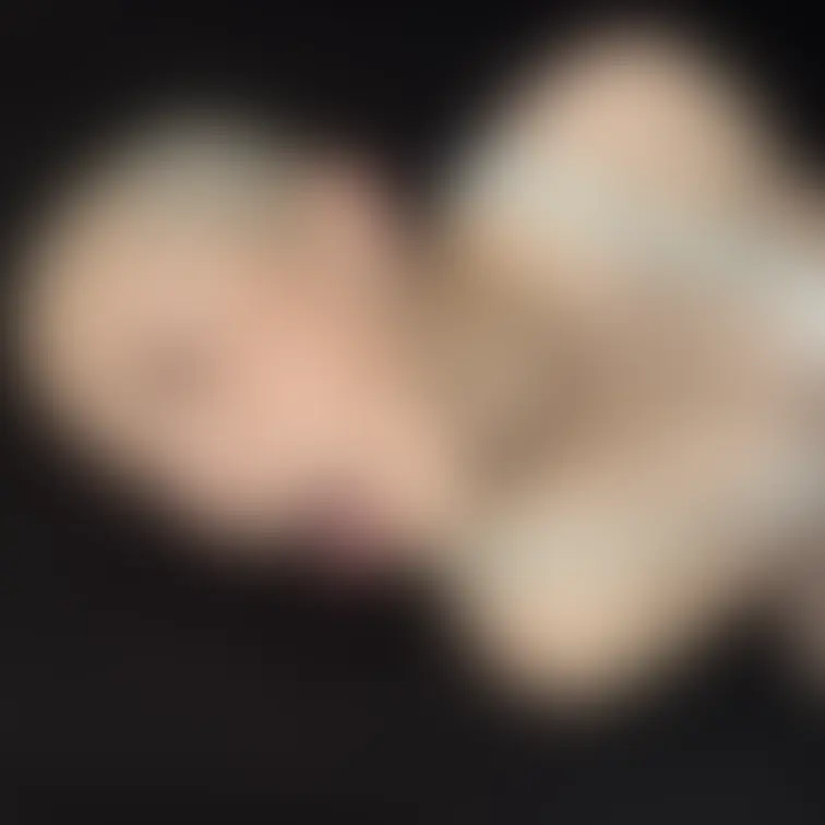 雅🌹プランにて投稿した動画の中から
エロティックな写真を10枚セットで購入できます🖤
写真をゆっくり楽しみたい方にお