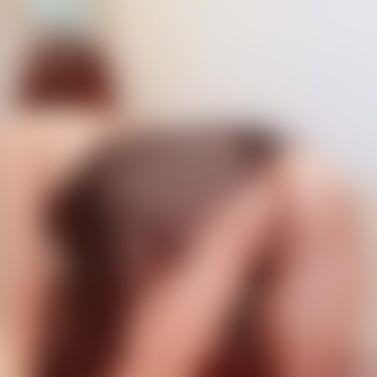 四つん這いってえっちだよね🥺
着たまま○○○して？