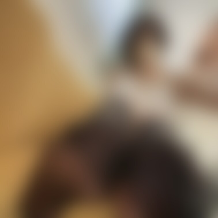寒いと足先まで寒くなっちゃうねー🥺

足好きな人多い？💕

多かったら今後も載せていこうかなー☺️