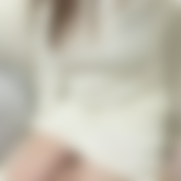 家にいる彼女の服🤍
