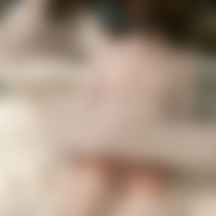 無料写真公開!🦄💕こんちゃんのコンプライアンス違反事例へようこそ
今回は「清楚な純白ランジェリー」をきたこんち