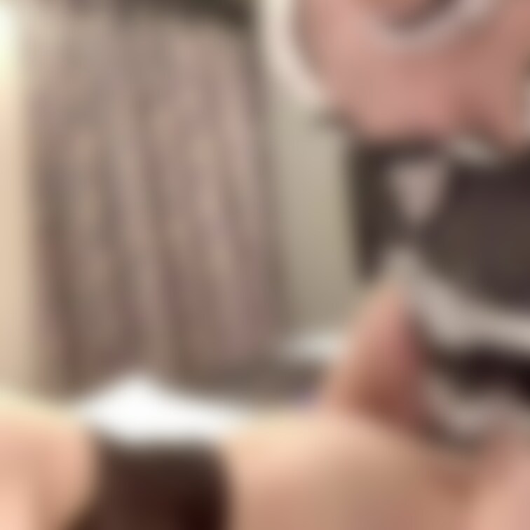 わぎゅうちゃんとえっちしたときの動画だよ〜！
寝バックでガンガン攻めました…！