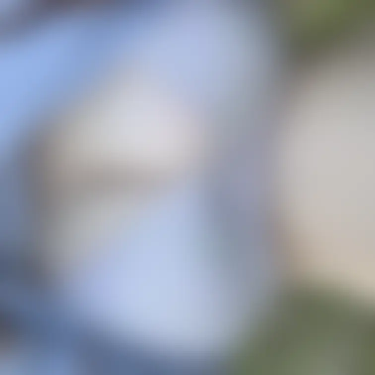 お外で露出...😳
メイク薄いので大目に見てください( ߹  ߹ )