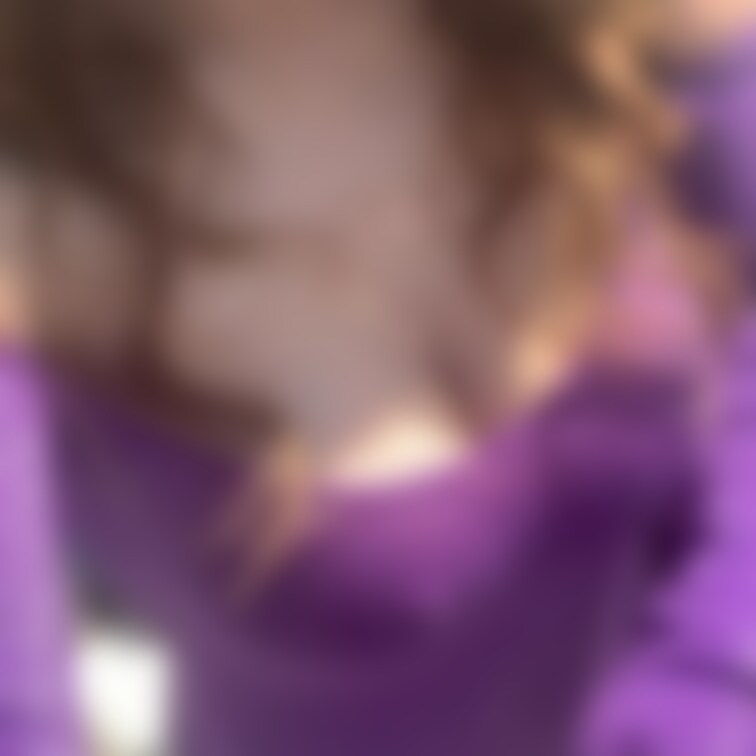 如何でしょうか❓
こんな格好でシティヘブン撮影の為に移動中😱
白昼の街中📸
