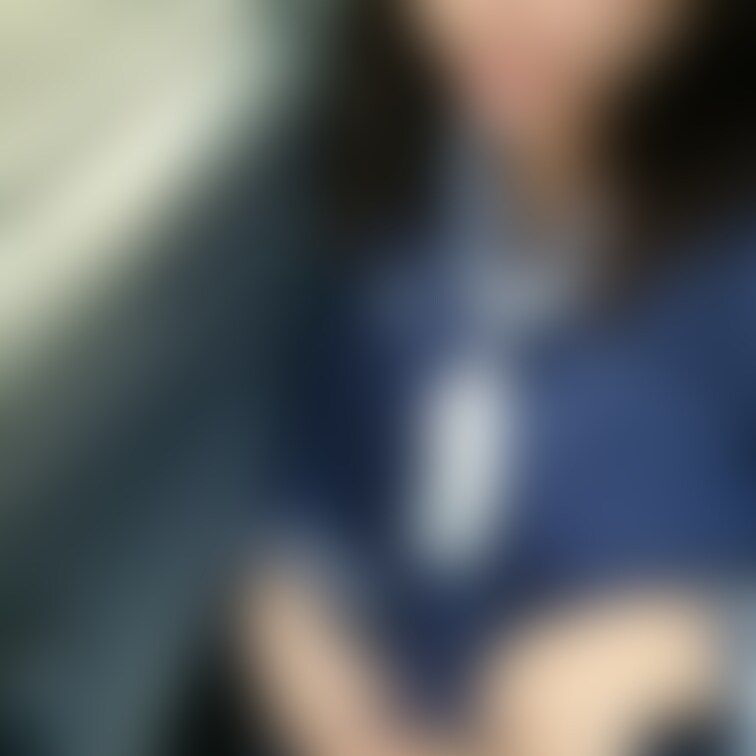見たいの～？ちょっとだけだよ