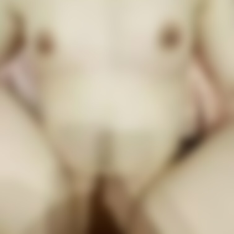 りさを正常位からのお腹に射精しまーす❤️❤️