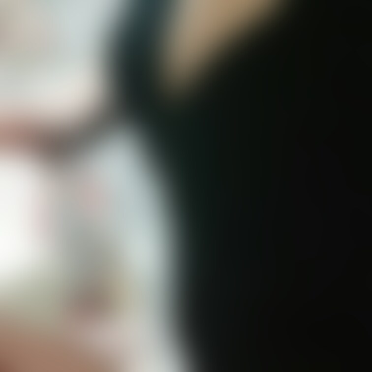 立ち読み露出女
