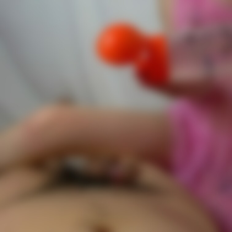 【お家に招いて…】完全プライベートsex!風俗に行けないならうちで抜いたらいいじゃない❤ということでローション手コキから