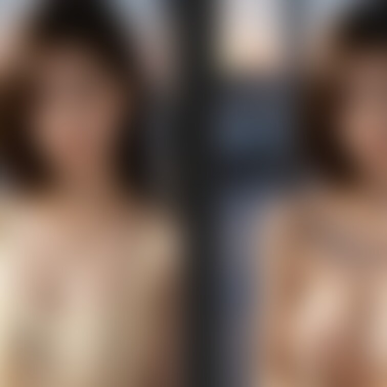 着衣と脱衣を並べた画像です。画像№501