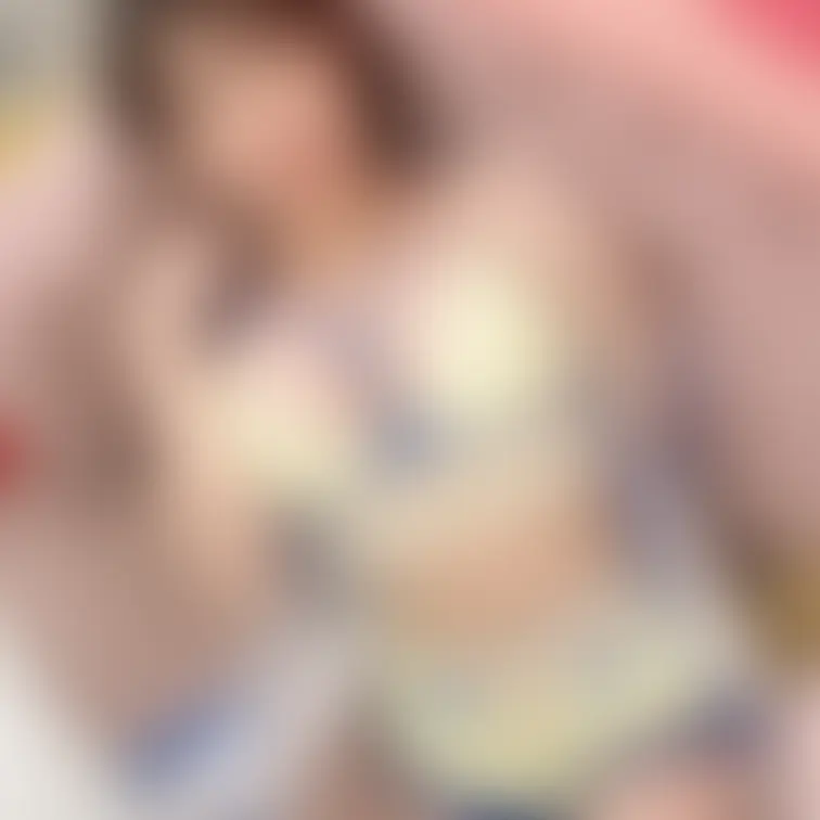 今日もあやかの部屋に遊びに来てくれてありがとうございます♪
元気お届けできてたら嬉しいなぁ💓
そろそろ寝る時間？
