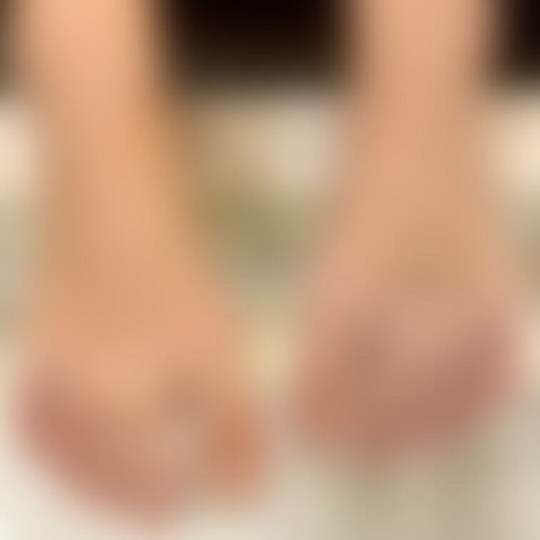 綺麗系JDななちゃん(21)③

足のサイズ:23cm