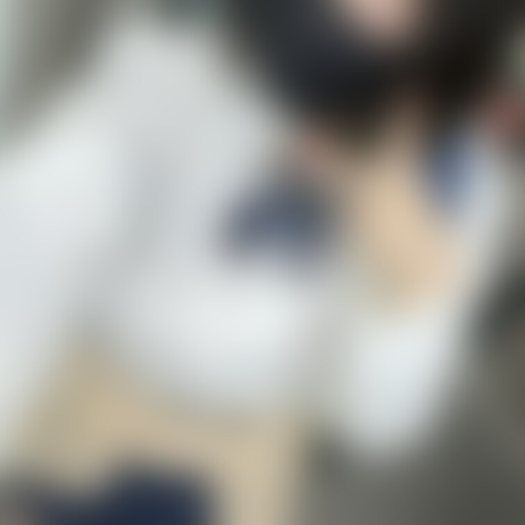 あみに人生捧げた人には
見せちゃうあみのお目目👀
こんな清楚学生にいじめられたいならおいで👣
メイクほとんどし