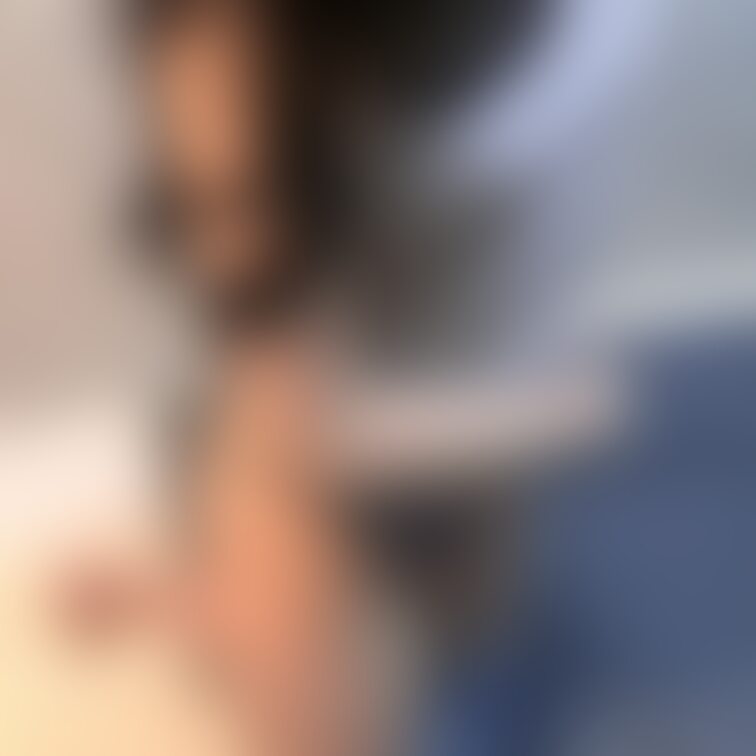 優しく触られても、強く揉まれても、どっちも感じるおしりだよ🍑