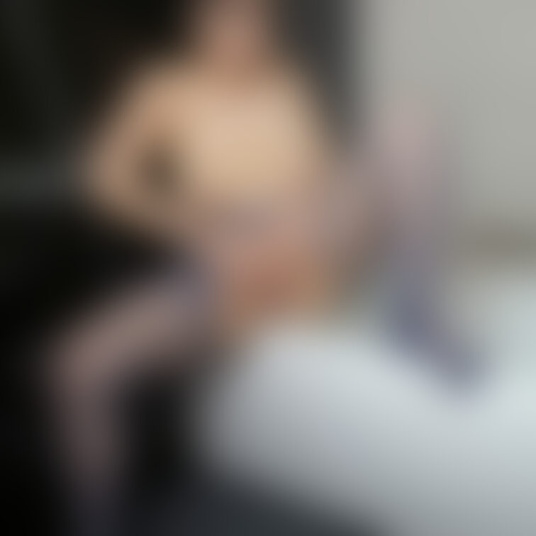 #014_KYOKO
超爆乳!!「大〇屋お○○○さんのツルツルおま〇こ」(23/28ページ)
超ド級の爆乳を持