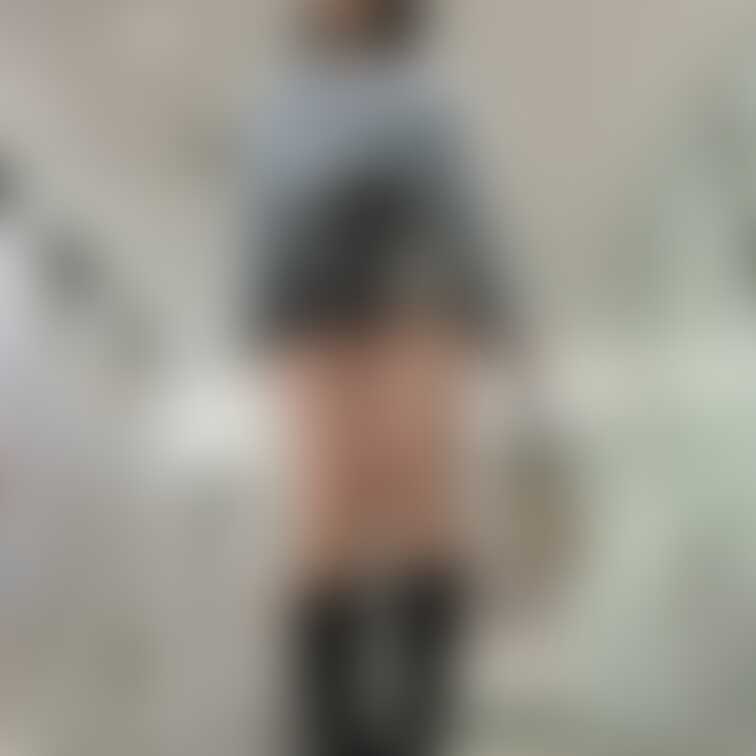 「レザー地の超ミニスカで…パンチラ」

オリジナル画質


※初公開日から一か月経過した当記事の有料会員向けR