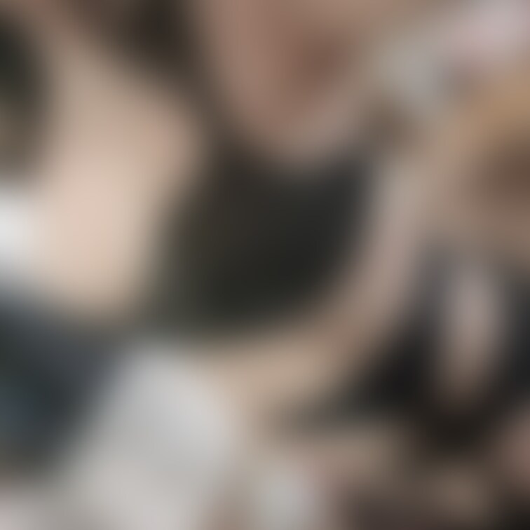 黒が似合う女ってすき？🤍