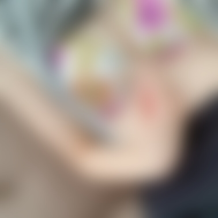 おはょｰ💗
今からﾈｨﾙ行くょ♡
今日の下着はこれ(*´-`*)

夜は···🤭