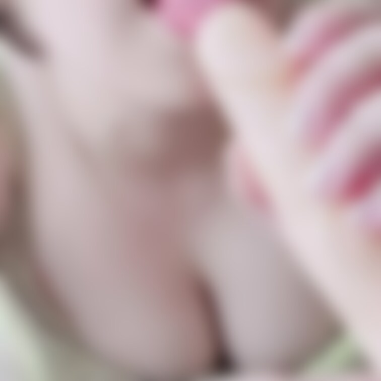 ディルドを
ぺろぺろたっぷり舐めてるよ︎🫶🏻

フェラ好きさんなら絶対見てほし！