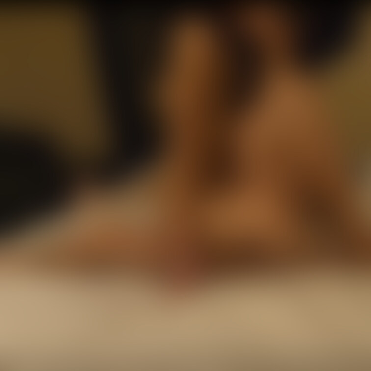<本日の1枚>
騎乗位でハメながらのキスって、エロいですよね。
初めての貸し出しプレイの時の1枚です。