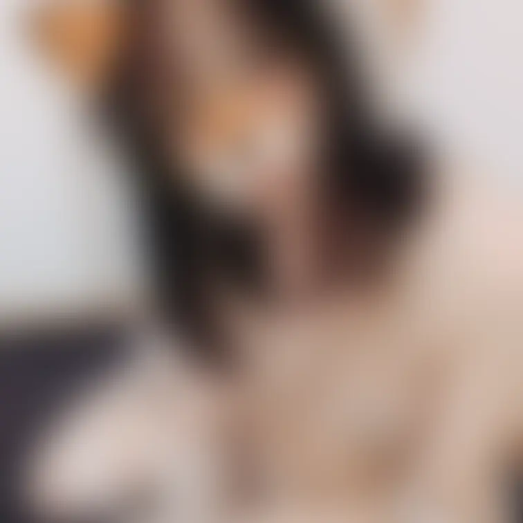 顔あっぷ＆ブラぺらり＆両乳みせ🌟

ふわもこさわってみる？？🦊