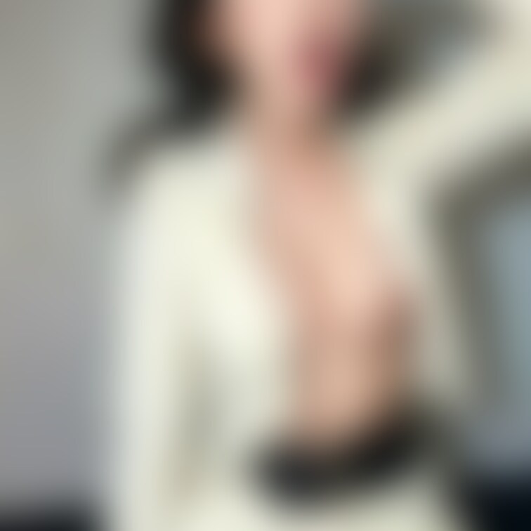 ぶっかけられて💦
アヘ顔のKpopアイドル🤪