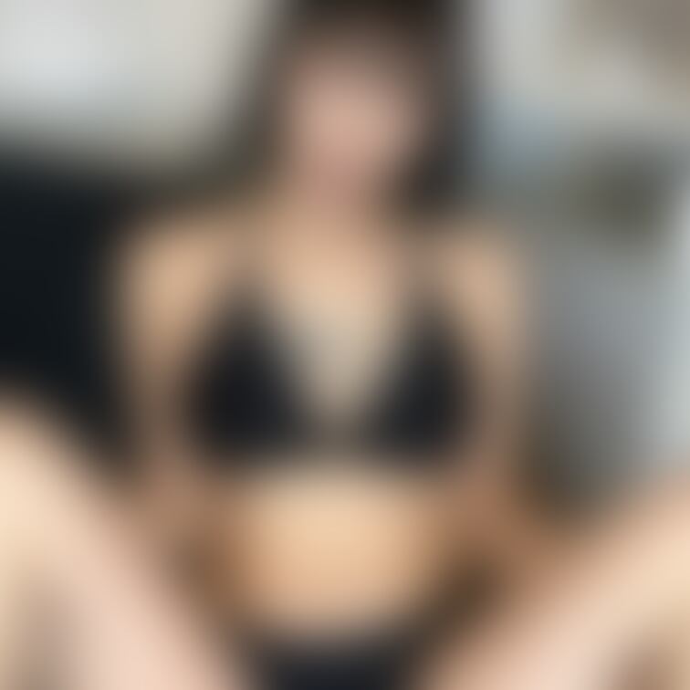 
お世話になってます💓ririです🦂

ファンサイトに以前掲載した
自撮り写真の撮影風景を見せちゃいます！！
